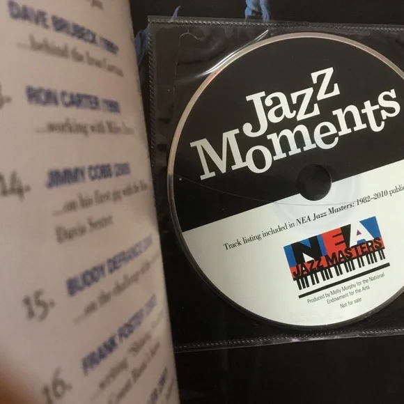 NEA JAZZ MASTERS 1982-2010 Book/CD Hard to Fine! - Picture 3 of 8